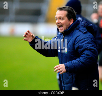 Waterford Manager Davy Fitzerald schaut auf seiner Seite. Allianz Hurling League Division 1 Runde 2, Wexford V Waterford, 20. Feb. Stockfoto