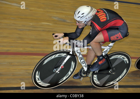 Jennie Reed (autsch Pro Rad). Womens Mannschaftsverfolgung. UCI-Bahn-WM. Manchester Velodrome Stockfoto