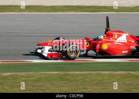 Fernando Alonso fährt für das Ferrari-Team während des Tests auf dem Circuit de Catalunya 18. Februar 2011 Stockfoto