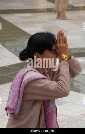 Myanmar (aka Burma), Yangon (aka Rangoon). Stupa Shewedagon. Stockfoto