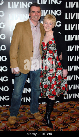 Johnny Shentall und Yvette Fielding Leben 2008 Sommerflugplan starten bei China Tang im Dorchester - innen Ankünfte Stockfoto