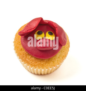 Kinder feiern hausgemachte Cup Cake isoliert auf weiss Stockfoto