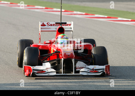 brasilianischer Formel-1-Pilot Felipe Massa im Ferrari F150th Rennwagen im Februar 2011 Stockfoto