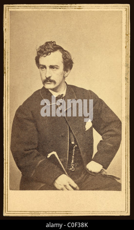 John Wilkes Booth Foto Portrait sitzen Holding Rohr Präsident Lincoln Attentäter Stockfoto