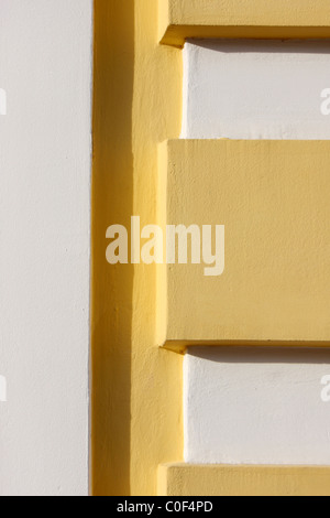 Gelben und weißen Beton Textur mit einem Schatten Stockfoto