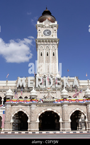 Uhrturm am Sultan Abdul Samad Gebäude in Kuala Lumpur, Malaysia. Stockfoto