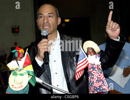 Marc Gomez feiert Guyana 42. Jahrestag der Unabhängigkeit und der Flagge Anhebung Zeremonie New York City, USA - 31.02.08 Stockfoto