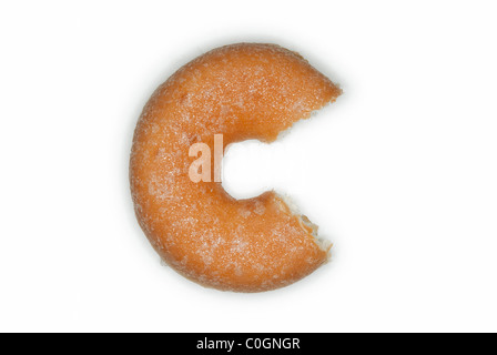 Gebissen Ring Donut auf weißem Hintergrund Stockfoto