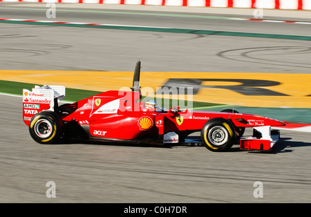 Fernando Alonso (ESP) in der Scuderia Ferrari F150th Formel1 Rennwagen Stockfoto