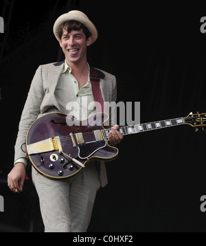 Mark Ronson Glastonbury Festival 2008 - Tag drei Worthy Farm, Pilton Somerset, England - 29.06.08 Stockfoto