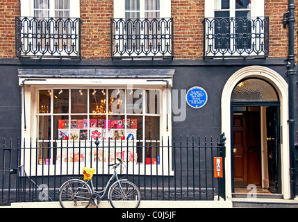 Buchhandlung in Mayfair, Curzon Street, wo Nancy Mitford gearbeitet hat; Wie in Mayfair, wo Nancy Mitford Arbeitete Stockfoto