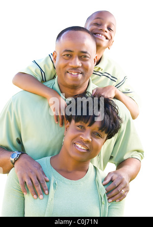Attraktive, glückliche afroamerikanische Familie isoliert auf einem weißen Hintergrund. Stockfoto
