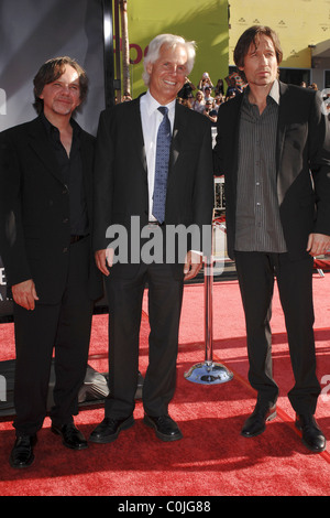 Chris Carter, Frank Spotnitz und David Duchovny Welt Premiere von The X Files "I want to Believe an der Grauman chinesischen" Stockfoto