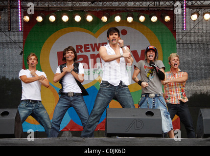 US5 REWE Sommerfest bei Zentraler Festplatz am Kurt-Schumacher-Damm-Berlin, Deutschland - 26.07.08 Stockfoto