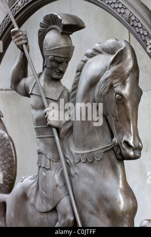 Bronze-römische Soldat vor den Toren von Marble Arch The City of London Stockfoto