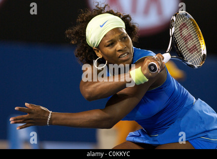 Serena Williams, USA, in Aktion während der Frauen Halbfinale bei den Australian Open Tennis Stockfoto