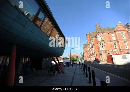 Moderne architektonische Gebäude auf Campus der Universität von Sheffield Stockfoto