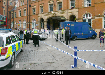 Einem versuchten Raub auf einem G4S Security van Fehler außerhalb Bahnhof Marylebone, London. Der Bereich abgesperrt war, als ein Stockfoto