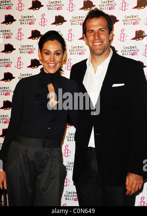 Greg Rusedski und Frau Lucy Rusedski "Secret Policeman es Ball" in der Royal Albert Hall - innen London, England - Ankünfte Stockfoto