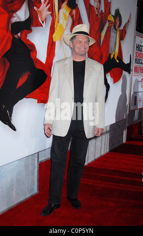 Micky Dolenz der Los-Angeles-Premiere von "High School Musical 3: Senior Year" statt Galen - Ankünfte Los Angeles Stockfoto