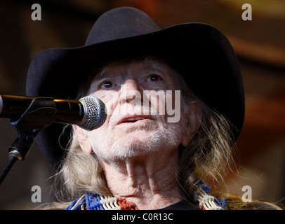 Willie Nelson führt während der Farm Aid 2008 bei Comcast Center Mansfield, Massachusetts - 20.09.08 Stockfoto