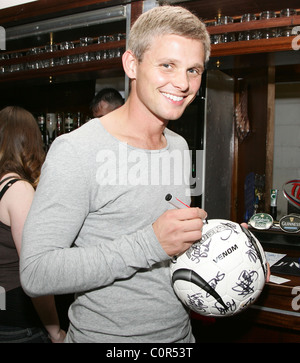 Jeff Brazier Emmerdale All Stars V The Red Carpet Charity Fußball zugunsten DebRA im Hause Featherstone Rovers West Stockfoto