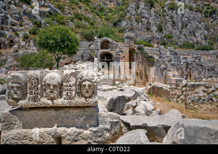 Felsengräber der antike lykische Nekropole in Myra, Demre, Antalya Provinz in der Türkei Stockfoto
