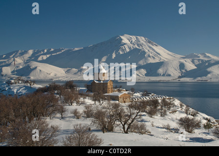 Ein verschneiter Tag in Akdamar Insel, Van-See im Süden von Ost-Anatolien-Region, Türkei Stockfoto