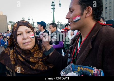 Ägypten, Kairo: Am 18. Februar Millionen Ägypter "Eine Woche seit Präsident Hosni Mubarak" zurückgetreten feierten. Stockfoto