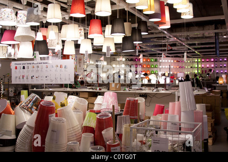 Beleuchtung - Ikea Einrichtungshaus - Abteilung Wembley - London Stockfoto