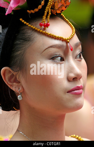 Porträt einer chinesischen Frau während Chinesisches Neujahr, Jahr der Ratte, Chinatown, Sydney, New South Wales, Australien Stockfoto