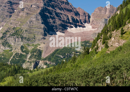 South & Norden Maroon Berggipfel, Erholungsgebiet, Aspen, Maroon Bells landschaftlich reizvollen Gegend, White River National Forest, Colorado, USA Stockfoto