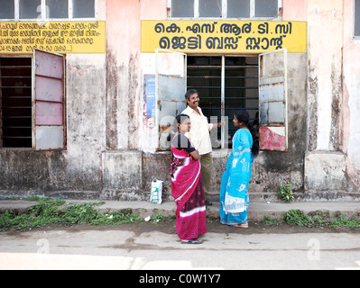 Leben auf der Straße in Fort Cochin, Kerala, Indien Stockfoto