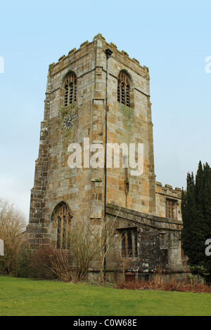 St. Michael der Erzengel Kirby Malham in den Yorkshire Dales einer mittelalterlichen Kirche aus dem 15. Jahrhundert und Grade 1 aufgeführt Stockfoto