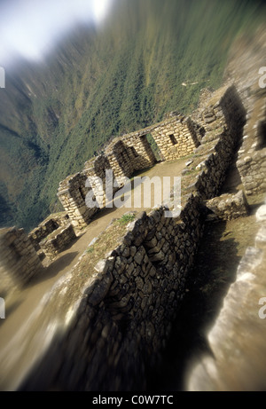 Gebäude des industriellen Sektors bei der UNESO Welt Erbe Inka Ruinen von Machu Picchu-Sacred Valley, Peru. Stockfoto