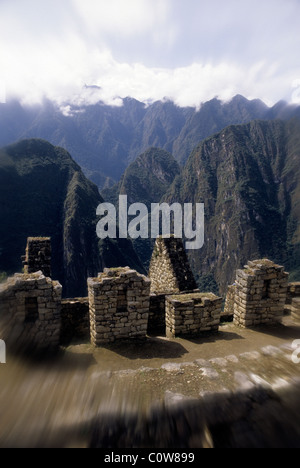 Gebäude des industriellen Sektors bei der UNESO Welt Erbe Inka Ruinen von Machu Picchu-Sacred Valley, Peru. Stockfoto