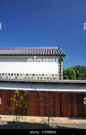 Kurashiki, Okayama/ Japan- 2011. August: Traditionelles japanisches Haus in der Gegend von Bikan, berühmt für historische Erhaltung Stockfoto