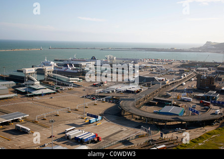 Blick über den Hafen von Dover, Kent, England, UK. Stockfoto