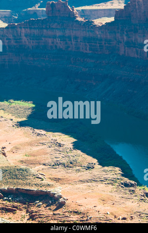 Blick auf La Sal Mountains, Colorado Plateau, Fluss, 6000 Fuß über dem Meeresspiegel, Salzseen, geologische, Dead Horse State Park, Utah, USA Stockfoto