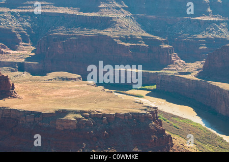 Blick auf La Sal Mountains, Colorado Plateau, Fluss, 6000 Fuß über dem Meeresspiegel, Salzseen, geologische, Dead Horse State Park, Utah, USA Stockfoto