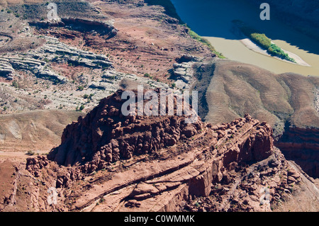 Blick auf La Sal Mountains, Colorado Plateau, Fluss, 6000 Fuß über dem Meeresspiegel, Salzseen, geologische, Dead Horse State Park, Utah, USA Stockfoto