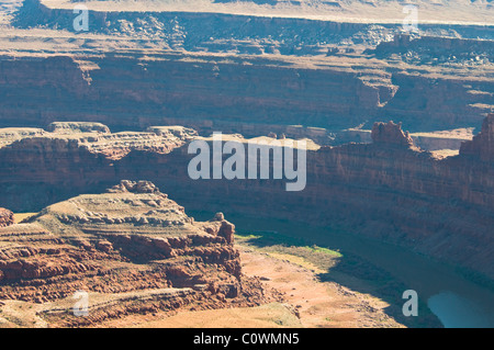 Blick auf La Sal Mountains, Colorado Plateau, Fluss, 6000 Fuß über dem Meeresspiegel, Salzseen, geologische, Dead Horse State Park, Utah, USA Stockfoto