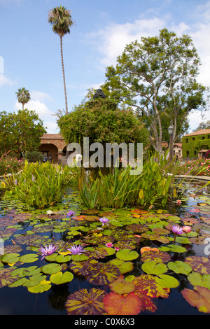 Mission San Juan Capistrano, Hof-Brunnen Stockfoto