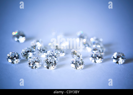 Lose Diamanten, runde Brillantschliff. Stockfoto