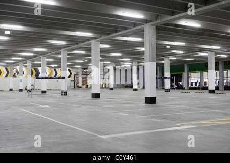 Leeren Parkplatz, The Plaza Shopping centre, Palmerston North, Neuseeland Stockfoto