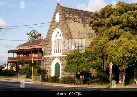 Kirche und edwardianischen Haus Footscray Melbourne Victoria Australien Stockfoto