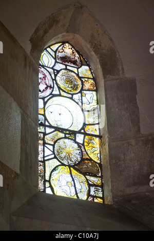 St Andrew, Chedworth Gloucestershire, ursprünglich normannische Kirche mit schönen "senkrecht" windows Stockfoto