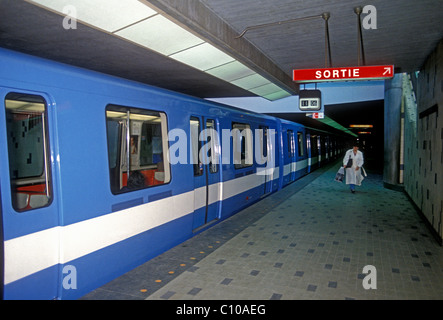 Auto, Waggons, Champ-de-Mars u-Bahn Bahnhof, Metro-Station, Bahnhof, Stadt von Montreal, Montreal, Kanada, Nordamerika Stockfoto