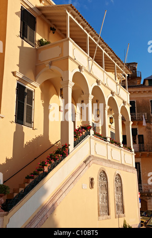 Italienischen Stil Wohnungen der griechischen Ionischen Inseln Korfu Stadt Stockfoto
