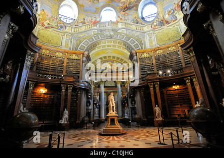 Interieur, Prunksaal der Österreichischen Nationalbibliothek, Josefsplatz, Wien, Österreich, Europa Stockfoto